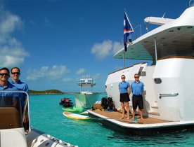 Charter Motor Yacht 'SWEET ESCAPE' in the Caribbean this Thanksgiving 