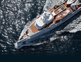 9 Benefits of Chartering a Yacht Support Vessel 
