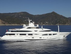 Motor yacht AIFER opens bookings for France yacht charters