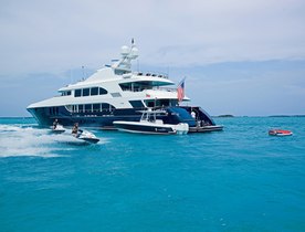 Motor Yacht COCKTAILS Lowers Weekly Base Rate for 2016