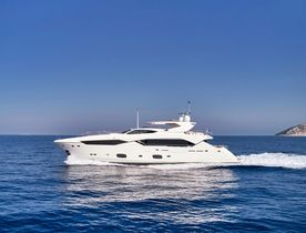Sunkissed Greece yacht charters beckon with Sunseeker charter yacht MAKANI II
