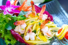9 dishes you need to try when discovering Thailand by superyacht 