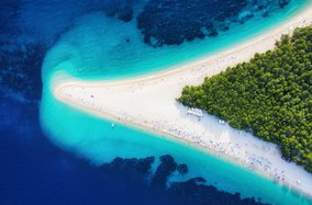 12 unique beaches to visit on your Mediterranean yacht charter