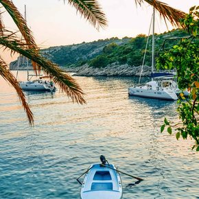 Croatia - Lonely Paradise restaurant water view