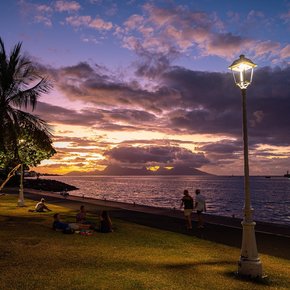 Tahiti - Pā'ōfa'i Gardens ocean view sunset