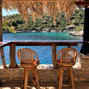 Croatia - Lonely Paradise restaurant water view