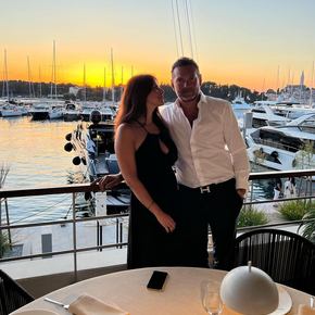 Croatia - Agli Amici Rovinj dining area marina view people