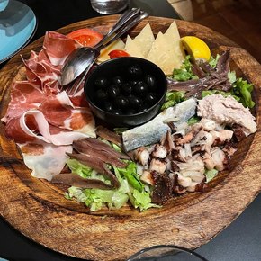 Croatia - Boškinac restaurant food