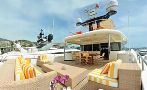 Last-minute Amalfi Coast yacht charter special on superyacht CONQUISTADOR