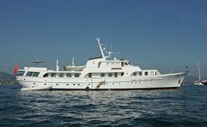 Feadship charter offer: Save 10% on board classic yacht ‘Secret Life’ 