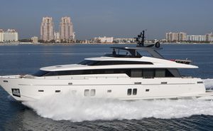 Motor yacht FREDDY now available for Bahamas yacht charters