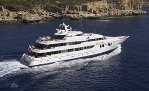 VIDEO: Behind-the-Scenes on Feadship Motor Yacht ‘Blue Moon’