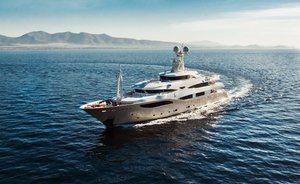 Superyacht ‘Light Holic’ Available For Charter In The Mediterranean
