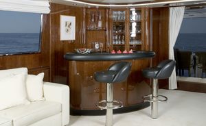 September Discount on Motor Yacht 'LET IT BE'