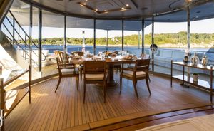 Feadship Motor Yacht ‘Blue Moon’ Opens for Christmas in the Caribbean