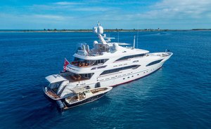 Charter 46m superyacht AVALON this Christmas in the Bahamas