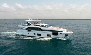 Azimut boat charter VESTA joins Naples yacht charter fleet