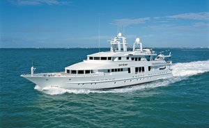 Celebrate Thanksgiving Aboard Luxury Yacht STARSHIP 