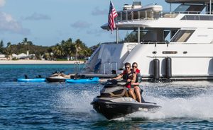 Charter Yacht W Attending Palm Beach Boat Show 2018