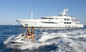 Cruise the Amalfi Coast onboard luxury charter yacht SPIRIT