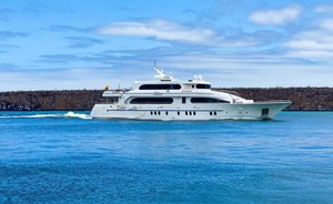 Motor yacht ‘Grand Daphne’ offers Galapagos Islands charter discount