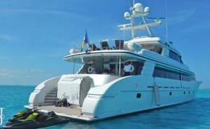 Motor Yacht ‘Sea Dreams’ Offers Special Deal for Charters in The Bahamas