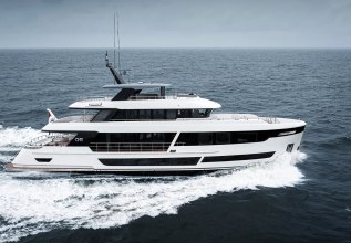 Maravi Charter Yacht at Palm Beach International Boat Show (PBIBS) 2026