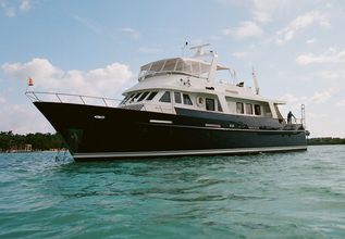4 Umbrellas Charter Yacht at Palm Beach Boat Show 2023