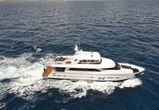 Pilot Lounge Charter Yacht at Fort Lauderdale International Boat Show (FLIBS) 2022