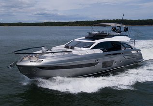 Mi-Wave Charter Yacht at Fort Lauderdale International Boat Show (FLIBS) 2021