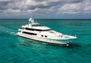 Amore Charter Yacht at Palm Beach Boat Show 2021