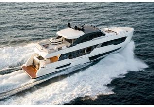 Viva Charter Yacht at Palm Beach Boat Show 2023