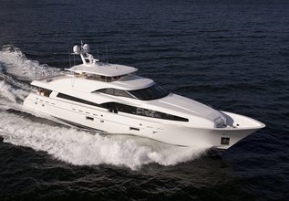 Fugitive Charter Yacht at Palm Beach Boat Show 2022