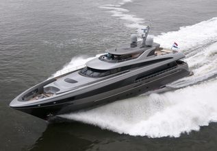 Smooth Operator Charter Yacht at Monaco Yacht Show 2021