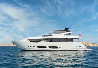 New Edge Charter Yacht at Monaco Yacht Show 2021