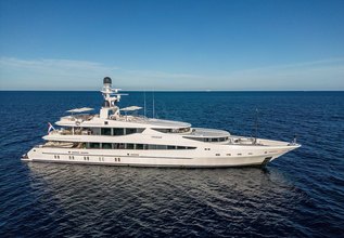 Friendship Charter Yacht at Fort Lauderdale Boat Show 2017