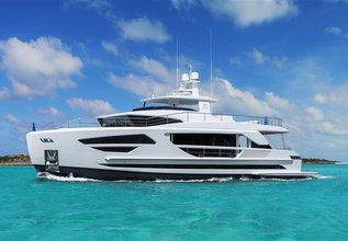 Midnight Moon Charter Yacht at Palm Beach Boat Show 2021