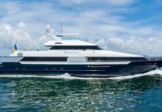Quantum Charter Yacht at Fort Lauderdale International Boat Show (FLIBS) 2022