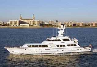 Lady Sandals Charter Yacht at Palm Beach International Boat Show 2025