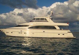 Starr Charter Yacht at Yachts Miami Beach 2017