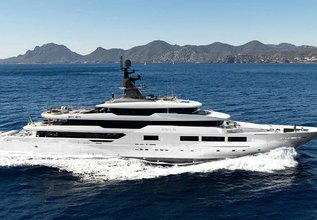 Casino Royale Charter Yacht at Fort Lauderdale Boat Show 2019 (FLIBS)