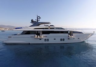 Amorcito Charter Yacht at Cannes Yachting Festival 2025
