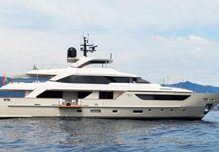 Y4H Charter Yacht at Cannes Yachting Festival 2017
