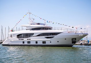 Portovino Charter Yacht at Cannes Yachting Festival 2021