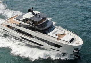 Far Niente Charter Yacht at Fort Lauderdale International Boat Show (FLIBS) 2022