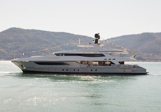 Medially Charter Yacht at Monaco Yacht Show 2015