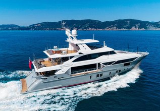 Deliberately Lucky Charter Yacht at Fort Lauderdale Boat Show 2019 (FLIBS)