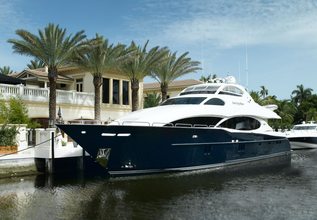 Hope Floats Charter Yacht at Palm Beach Boat Show 2022