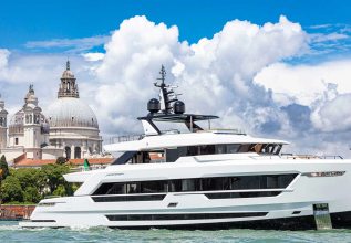Vayus Charter Yacht at Cannes Yachting Festival 2022