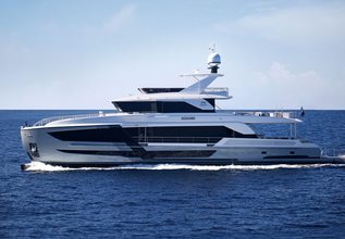My Q Charter Yacht at Palm Beach International Boat Show 2024